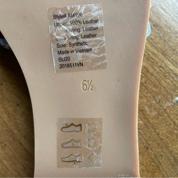 Madewell The Tracie Crisscross Slide Sandal in Snake Embossed Leather - Picture 8 of 10